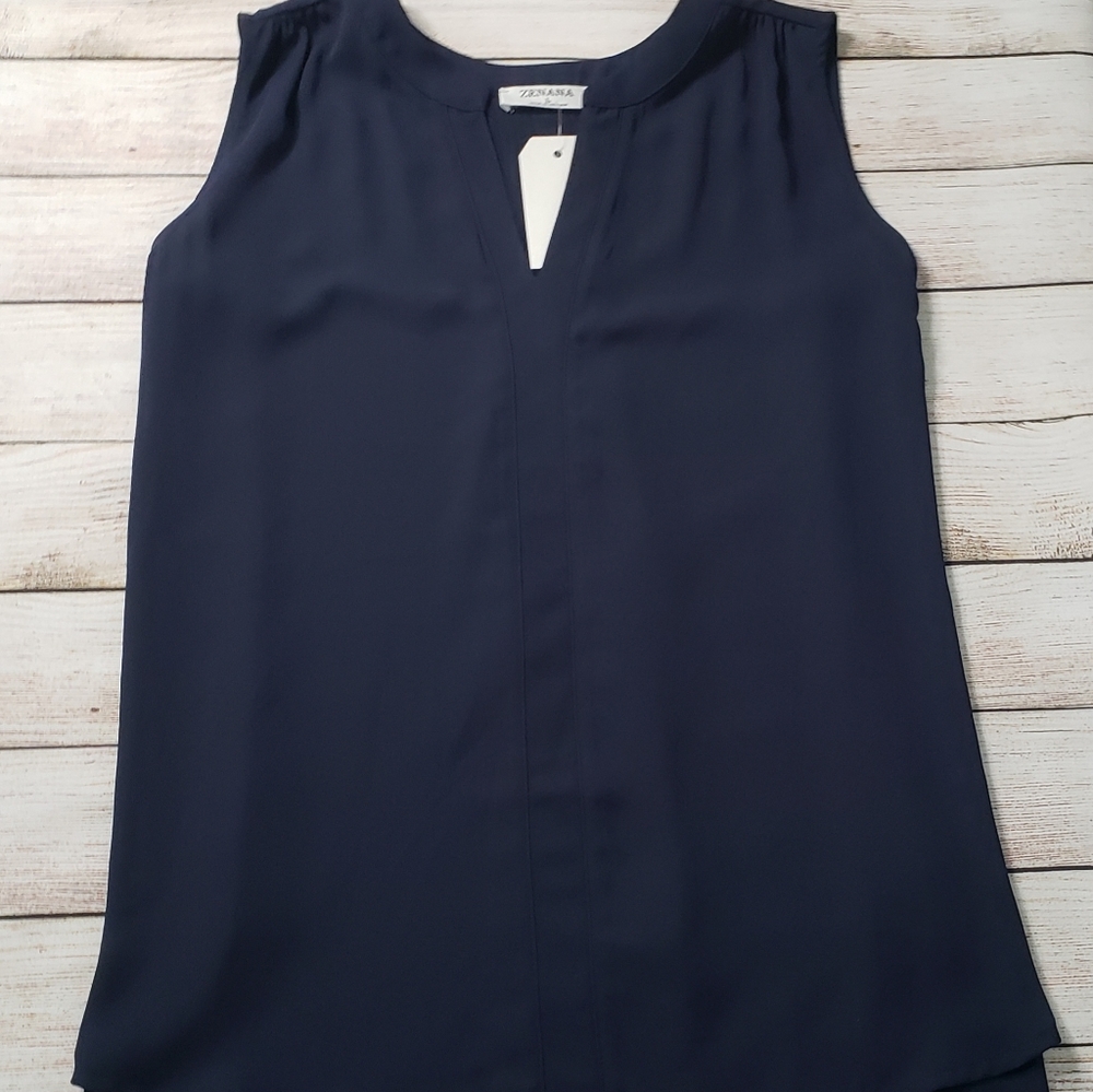 NWT Zenana Navy Sleeveless Top Size L